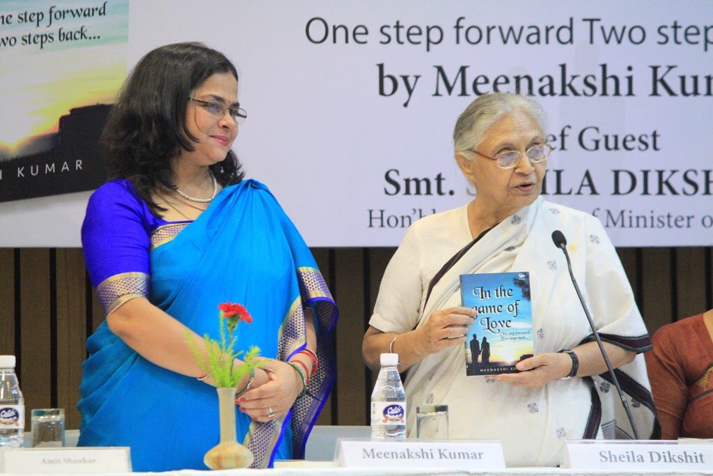 Dr. Meenakshi Kumar with Hon'ble Chief Minister Sheila Dikshit at the book launch of In the Game of Love